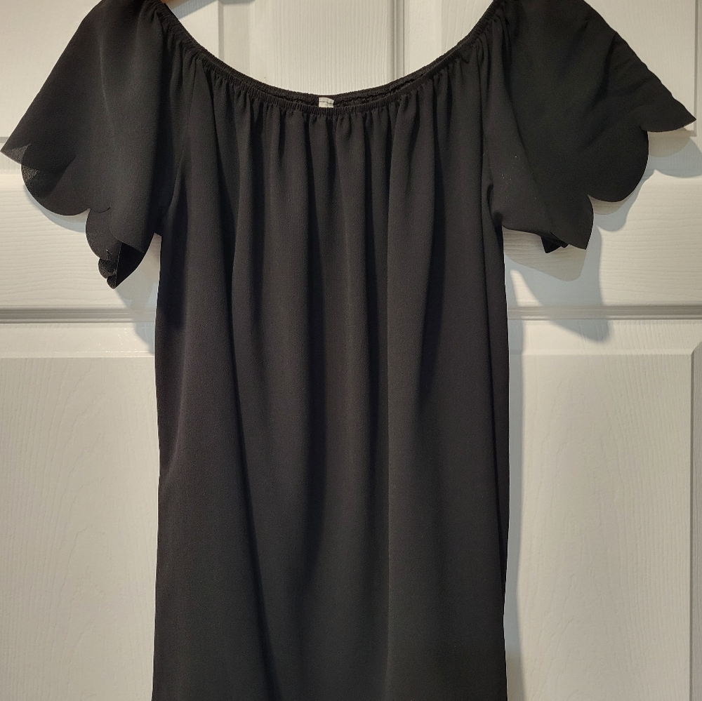 MTS Black  Top with Flutter Sleeves, New Without Tags, Never Worn.